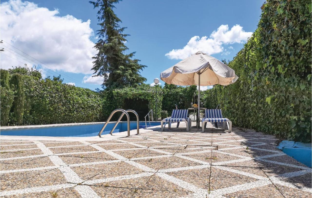Pet Friendly Home In Olvera With Kitchen エクステリア 写真
