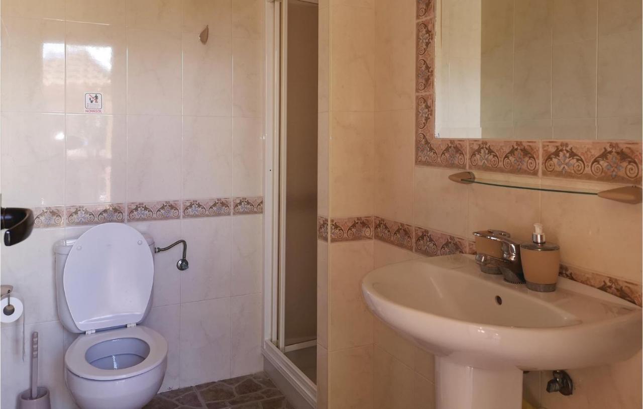 Pet Friendly Home In Olvera With Kitchen エクステリア 写真